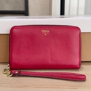 Fossil Hot Pink Leather Zip Wristlet with Gold Hardware